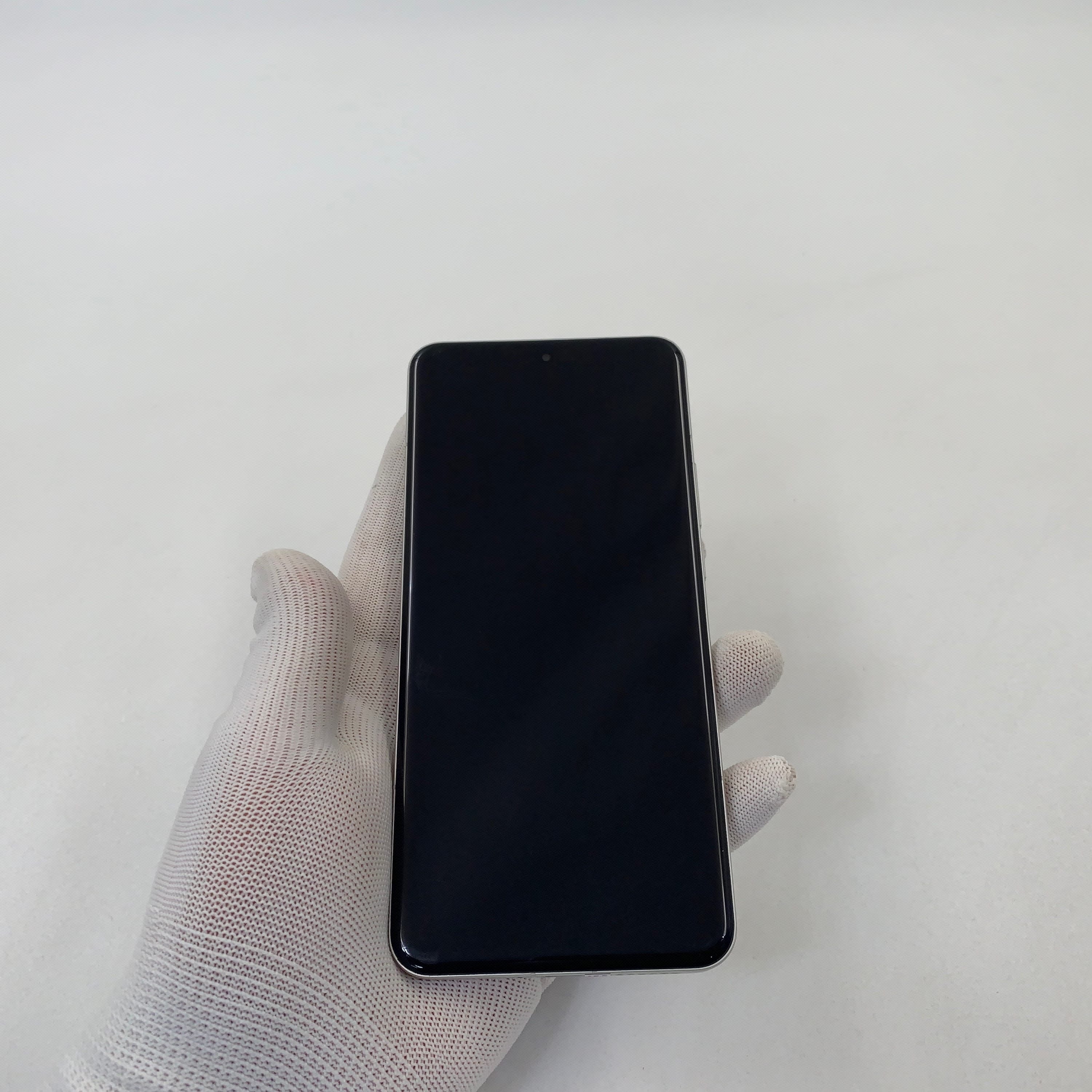 Xiaomi 15 Ultra 12GB + 256GB (White) – Second-Hand  Grade A