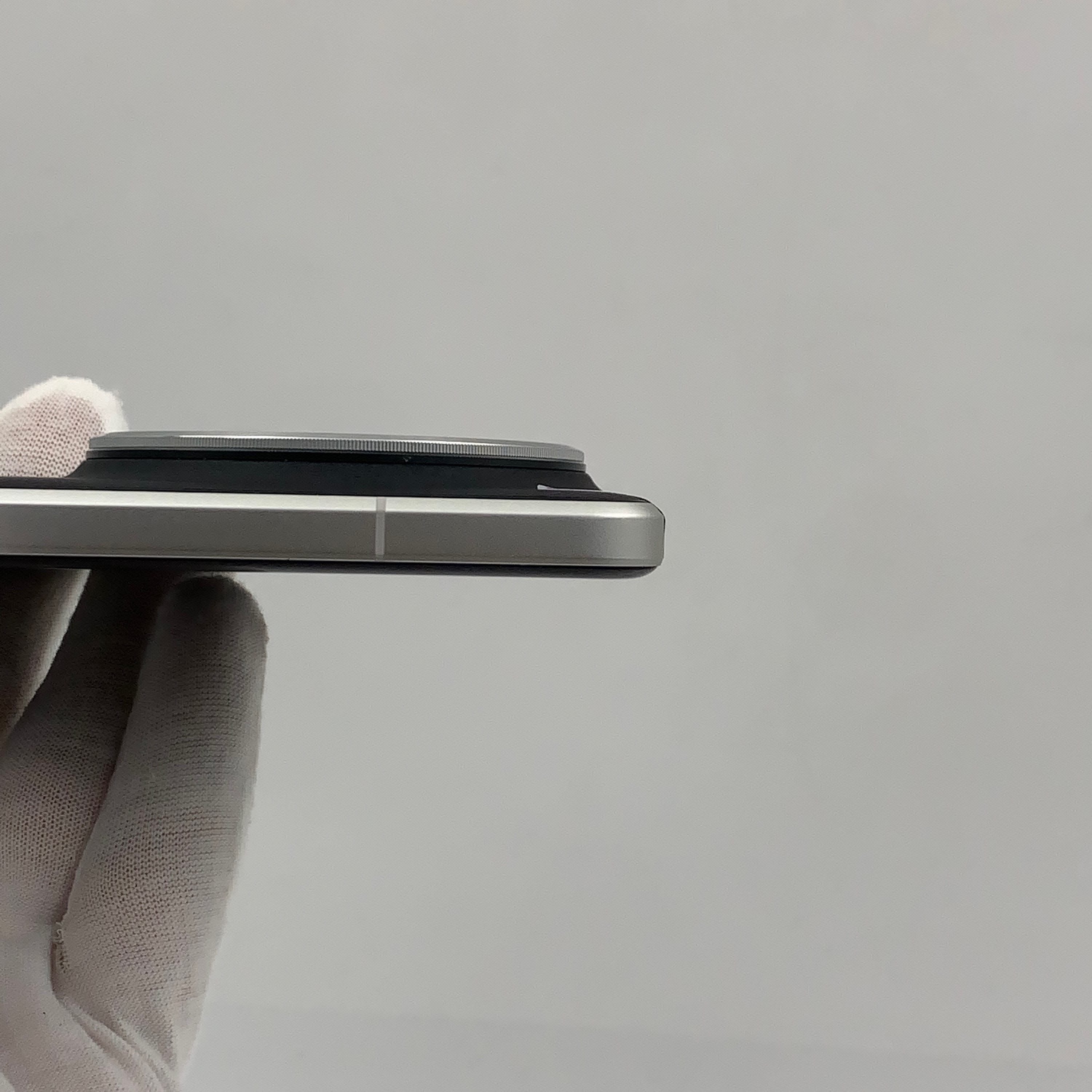 Xiaomi 15 Ultra 12GB + 256GB (Classic Silver-Black) – Second-Hand  Grade A