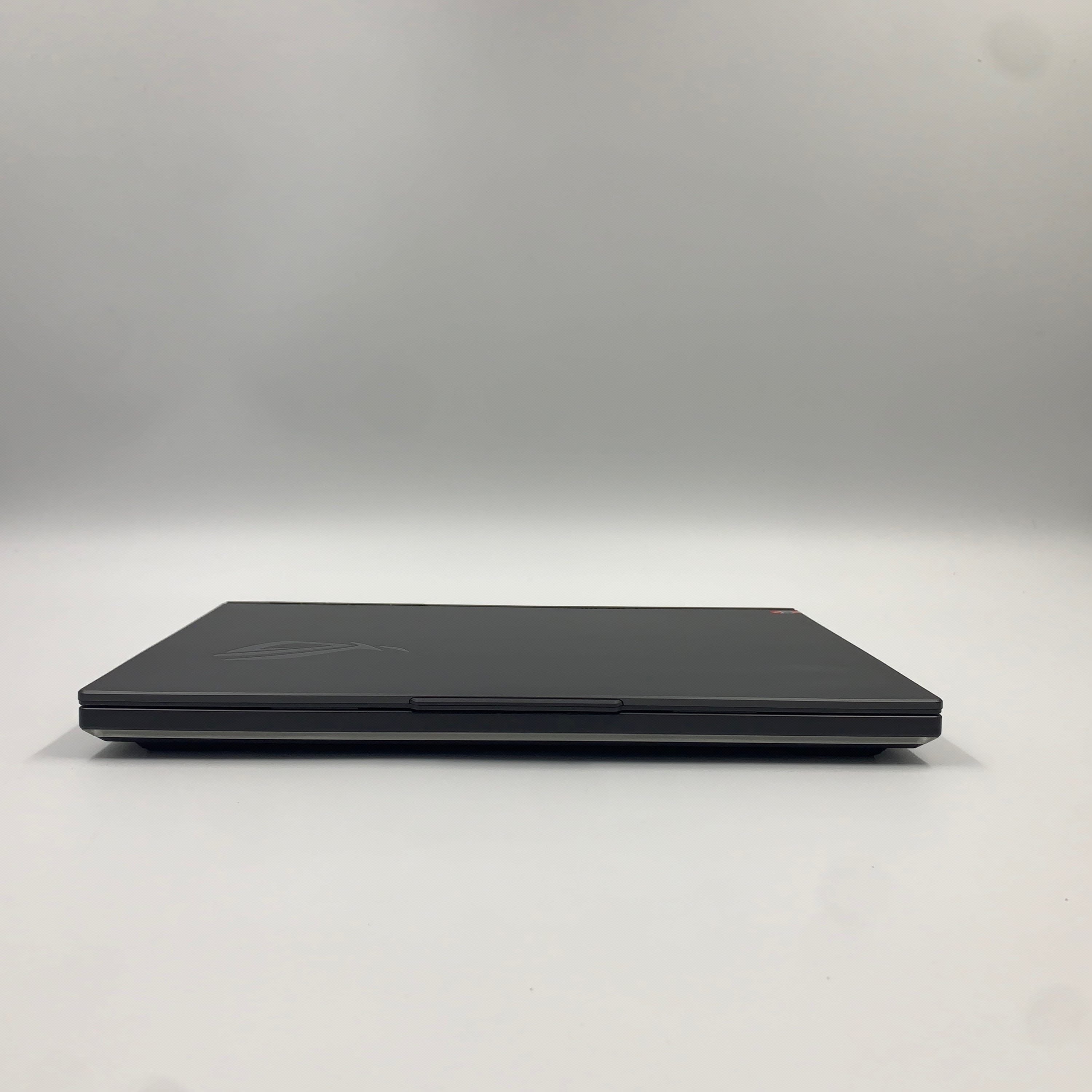 ASUS ROG Strix SCAR 16 (Qiangshen 7) – i9-13980HX RTX 4060