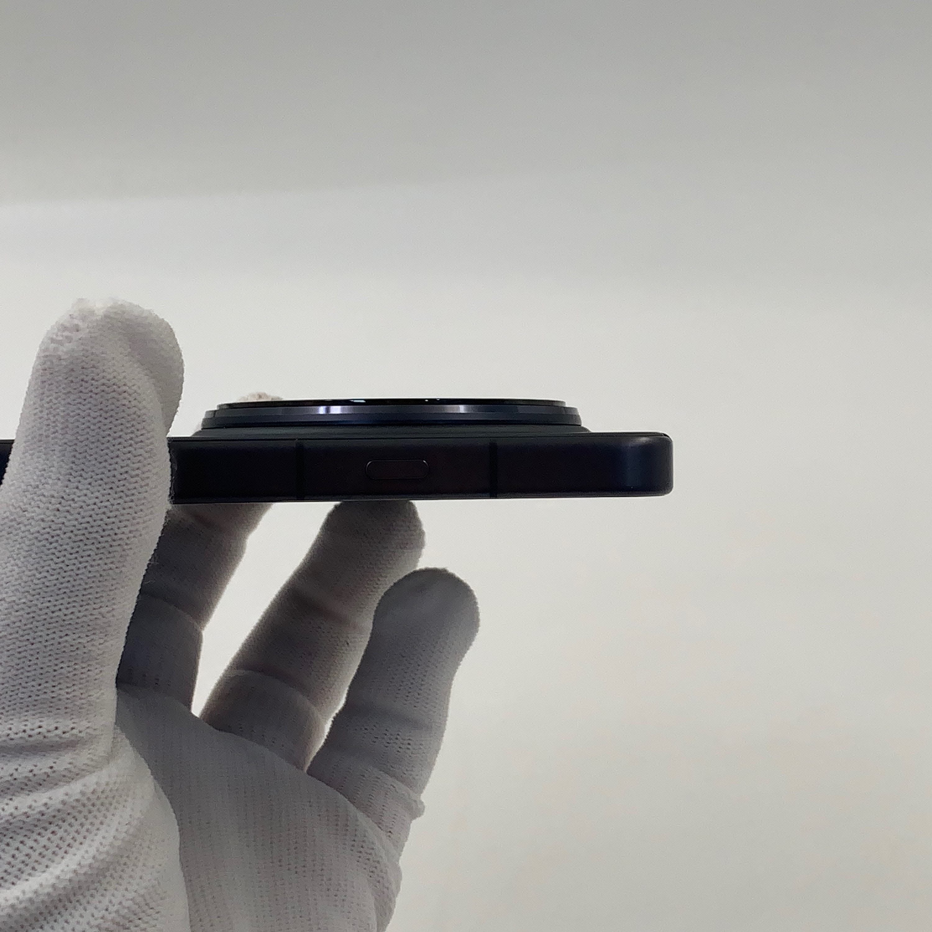 99S OPPO Find X8 Ultra 12GB + 256GB (Starry Black) – China Version