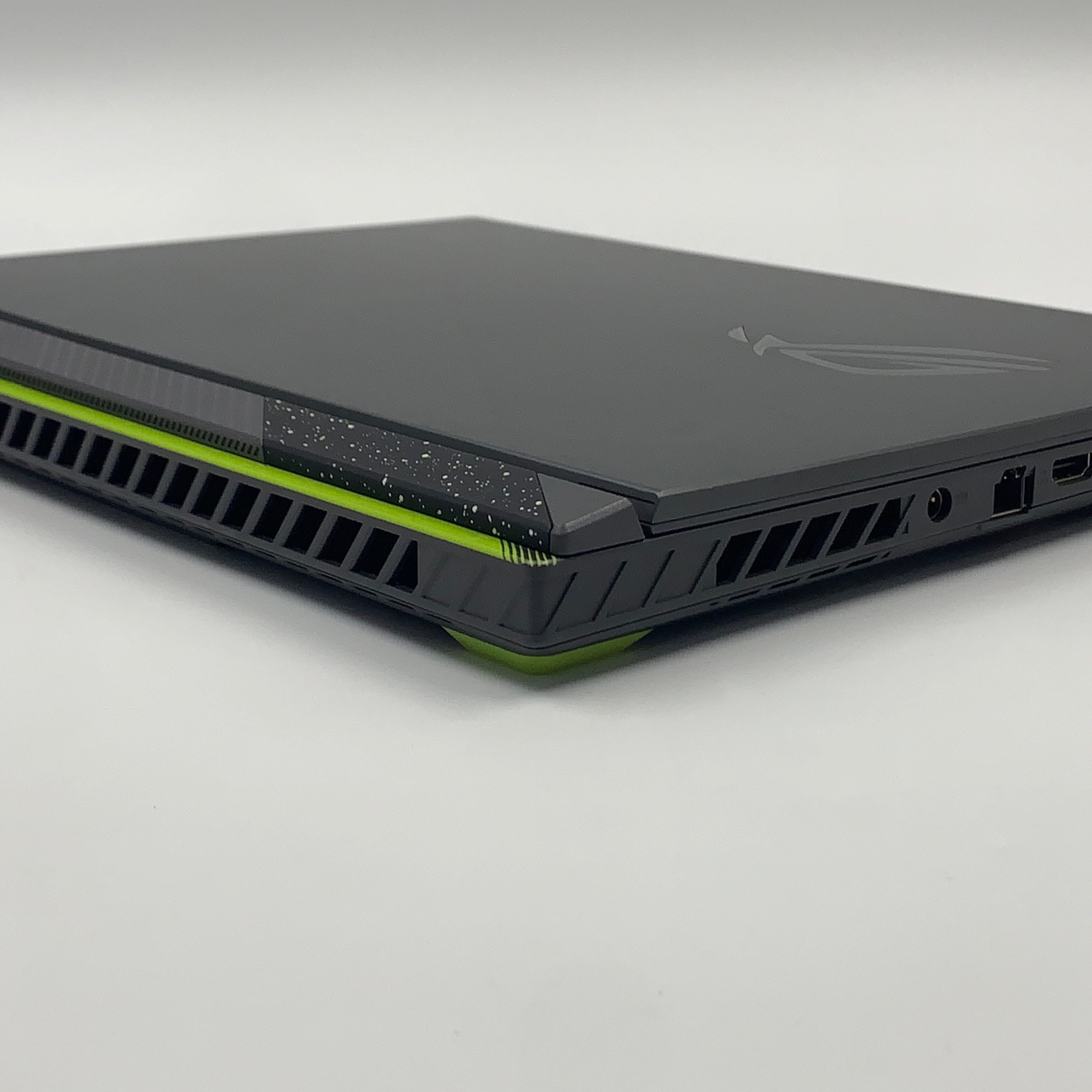 ASUS ROG Strix SCAR 16 (Qiangshen 7) – i9-13980HX RTX 4060